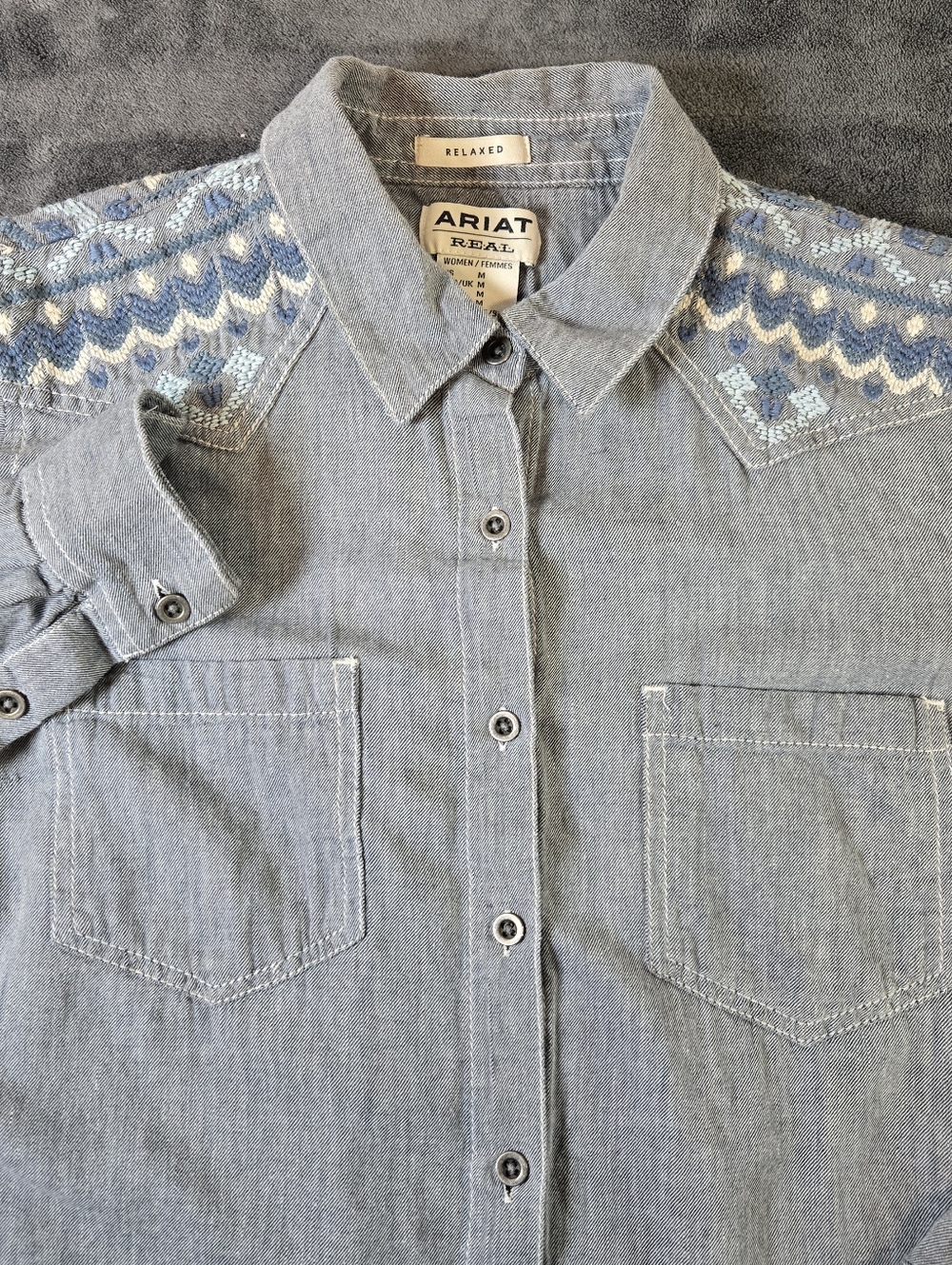 Ariat R.E.A.L. Billie Jean Embroidered Chambray Shirt Aztec Med Soft 100% Cotton